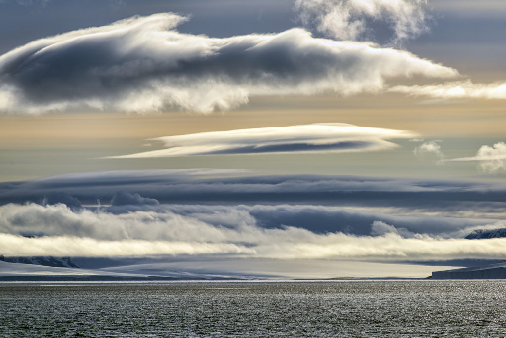 Clouds Rolling In
