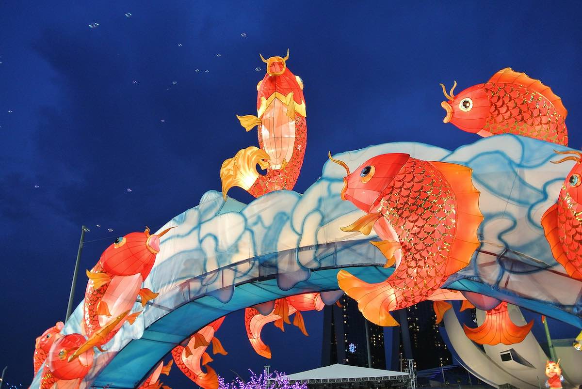 Chinese_New_Year_decorations_3_(6810543350)_sm