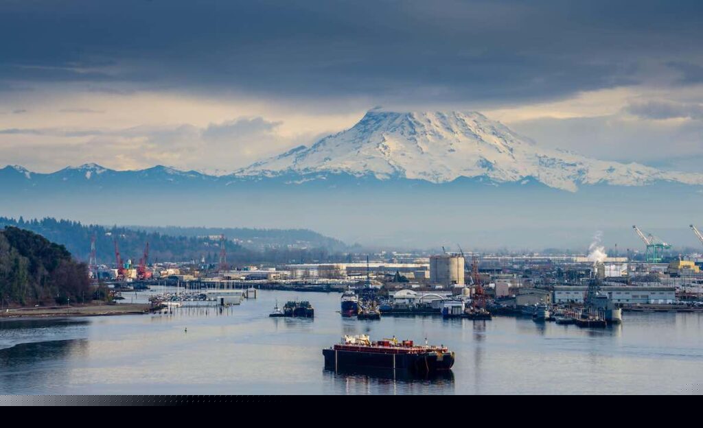 Ships on Port of Taco using Zero-Carbon Ports